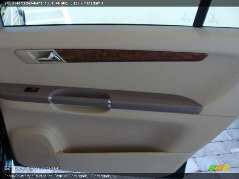 Black / Macadamia 2008 Mercedes-Benz R 350 4Matic