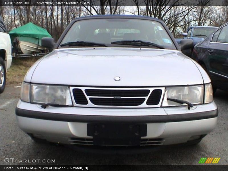 Silver Metallic / Grey 1998 Saab 900 S Convertible