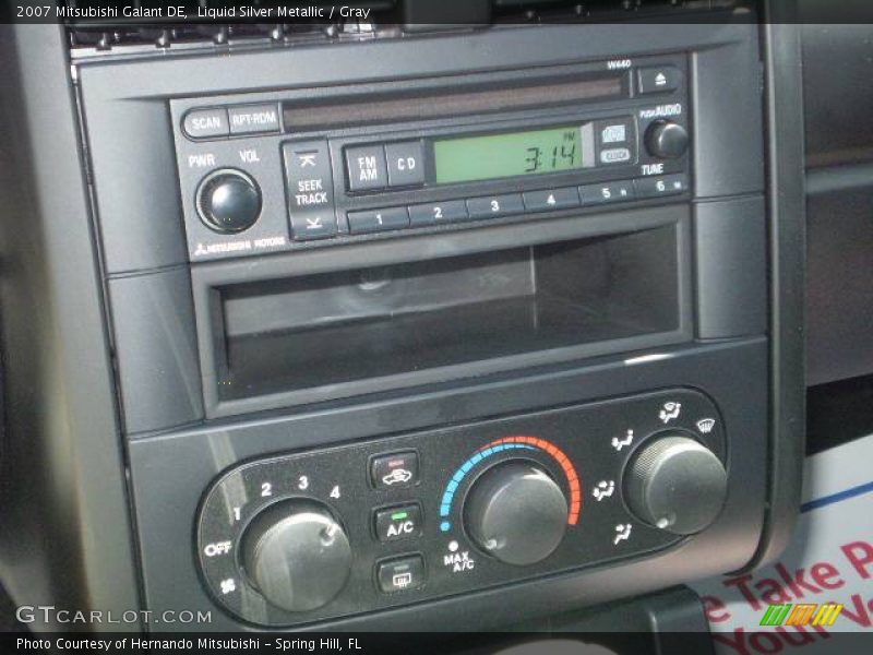 Liquid Silver Metallic / Gray 2007 Mitsubishi Galant DE