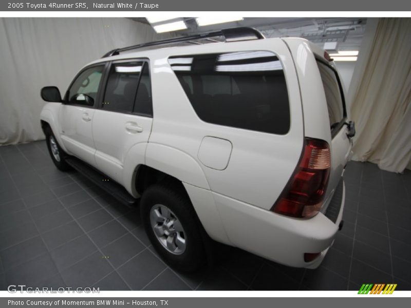 Natural White / Taupe 2005 Toyota 4Runner SR5