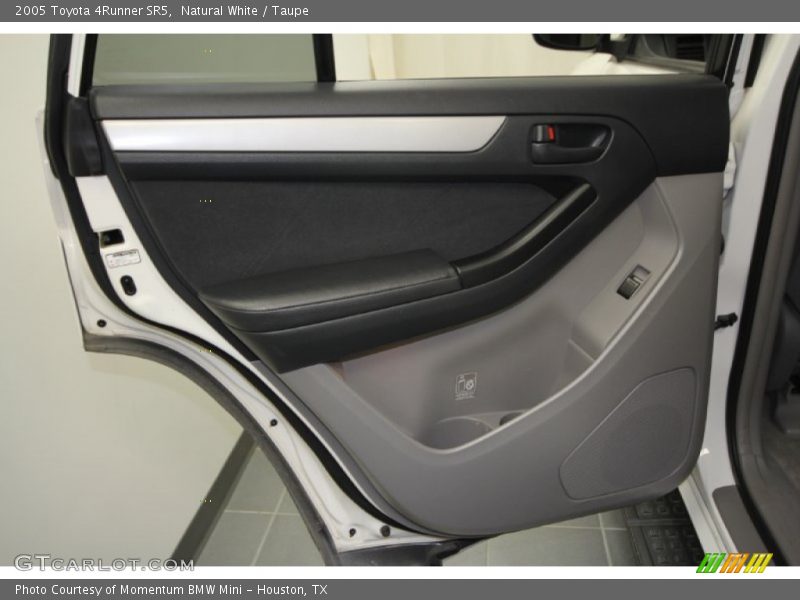 Natural White / Taupe 2005 Toyota 4Runner SR5