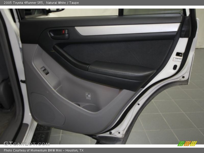 Natural White / Taupe 2005 Toyota 4Runner SR5