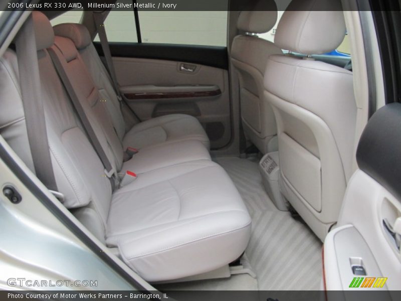 Millenium Silver Metallic / Ivory 2006 Lexus RX 330 AWD