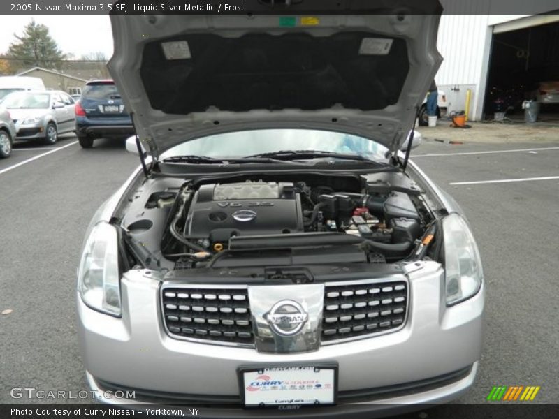 Liquid Silver Metallic / Frost 2005 Nissan Maxima 3.5 SE