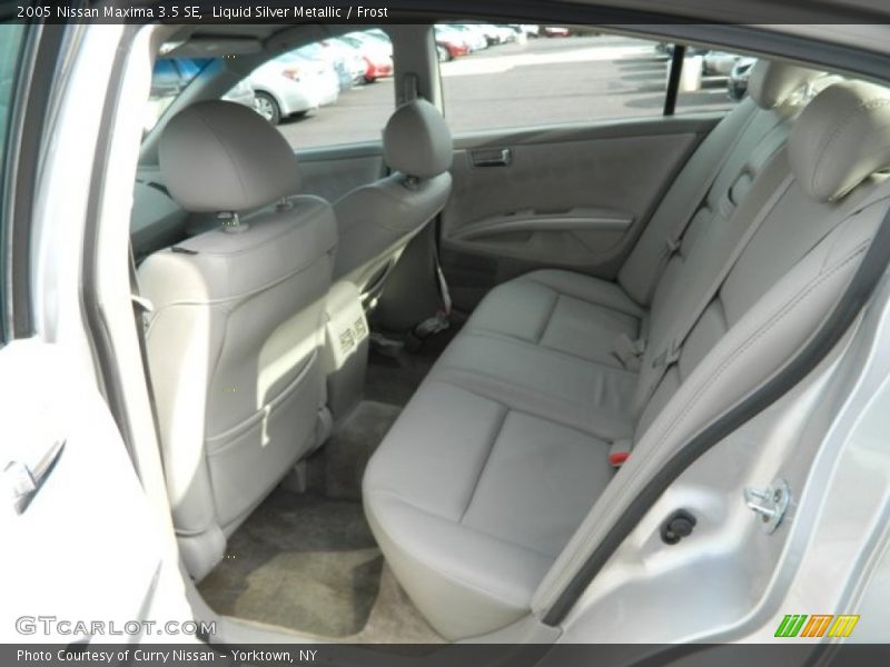Liquid Silver Metallic / Frost 2005 Nissan Maxima 3.5 SE