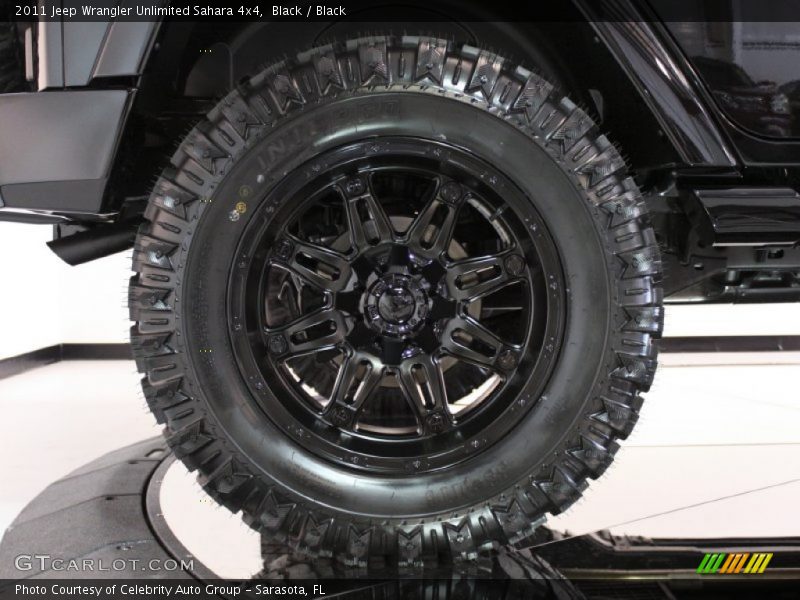 Custom Wheels of 2011 Wrangler Unlimited Sahara 4x4