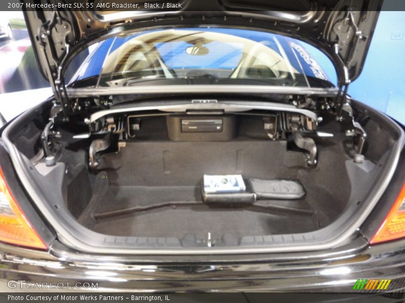  2007 SLK 55 AMG Roadster Trunk