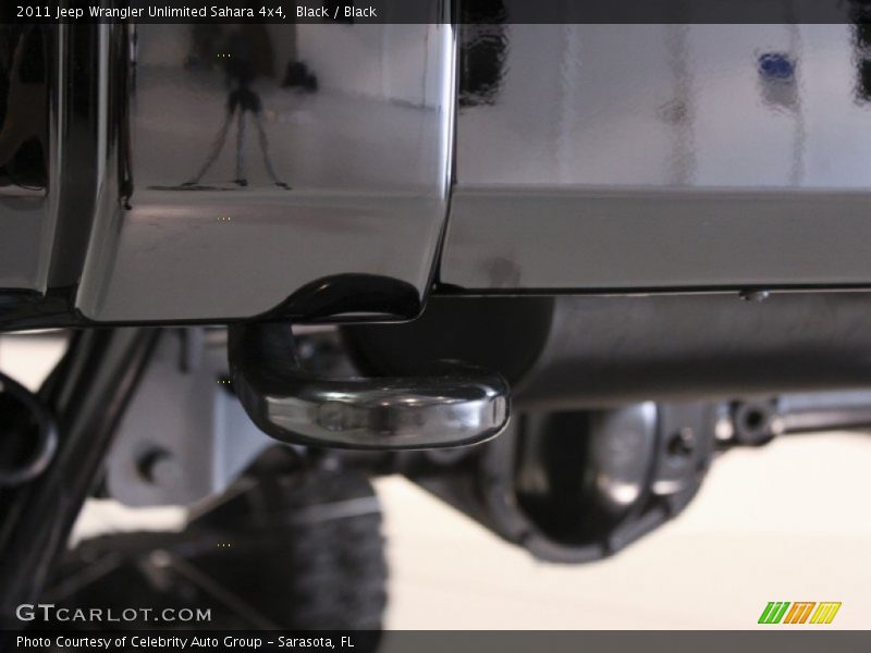 Black / Black 2011 Jeep Wrangler Unlimited Sahara 4x4