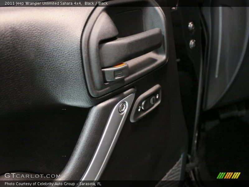 Black / Black 2011 Jeep Wrangler Unlimited Sahara 4x4