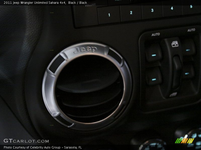 Black / Black 2011 Jeep Wrangler Unlimited Sahara 4x4