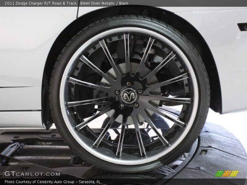 Billett Silver Metallic / Black 2011 Dodge Charger R/T Road & Track