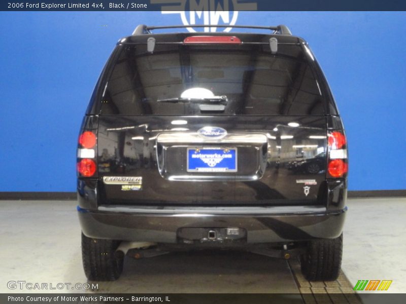 Black / Stone 2006 Ford Explorer Limited 4x4