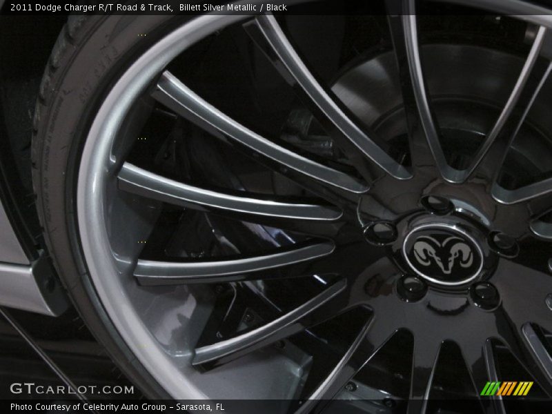 Billett Silver Metallic / Black 2011 Dodge Charger R/T Road & Track