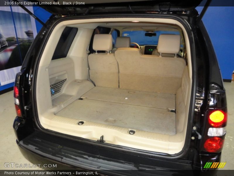 Black / Stone 2006 Ford Explorer Limited 4x4