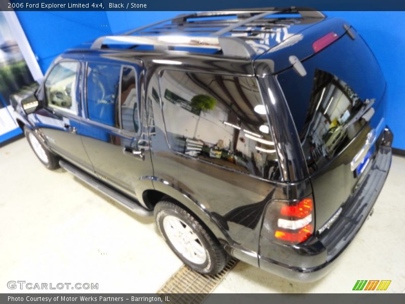 Black / Stone 2006 Ford Explorer Limited 4x4