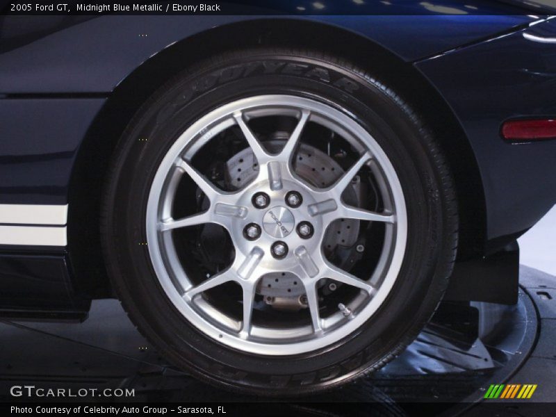 Rear - 2005 Ford GT 