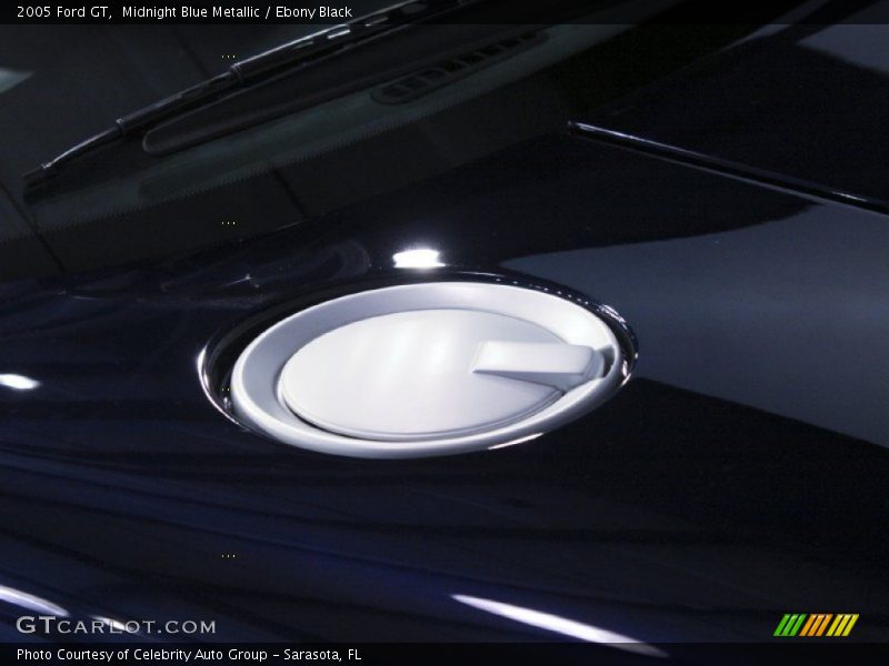 Midnight Blue Metallic / Ebony Black 2005 Ford GT
