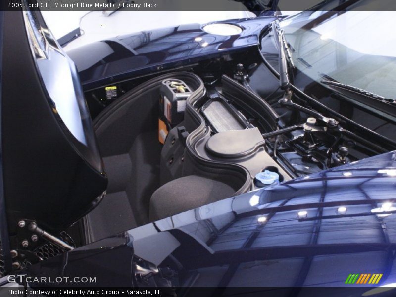 Midnight Blue Metallic / Ebony Black 2005 Ford GT