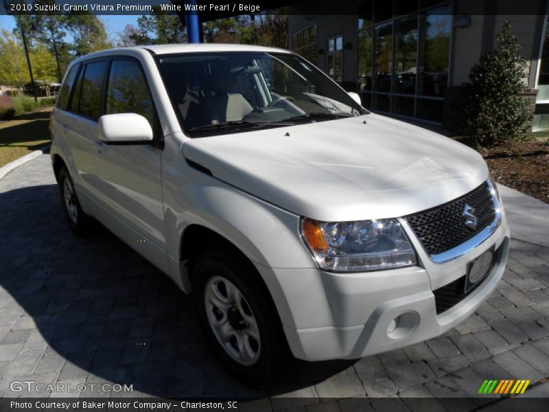 White Water Pearl / Beige 2010 Suzuki Grand Vitara Premium