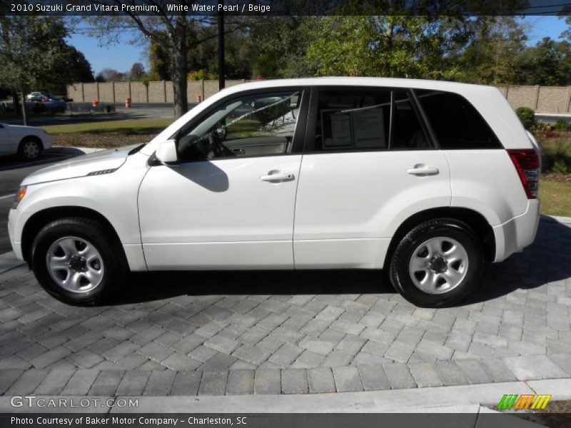  2010 Grand Vitara Premium White Water Pearl