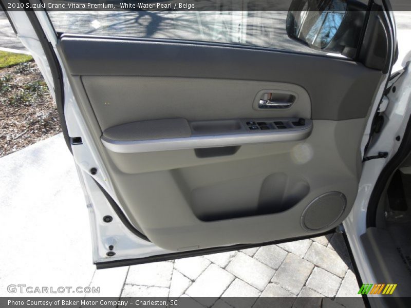White Water Pearl / Beige 2010 Suzuki Grand Vitara Premium