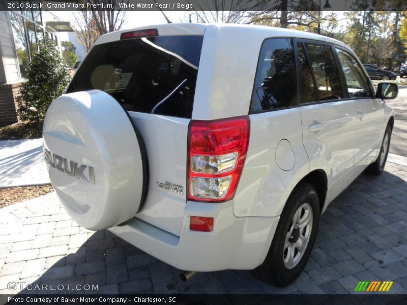 White Water Pearl / Beige 2010 Suzuki Grand Vitara Premium