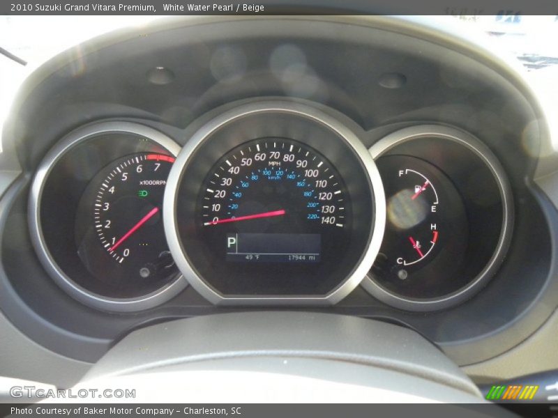  2010 Grand Vitara Premium Premium Gauges