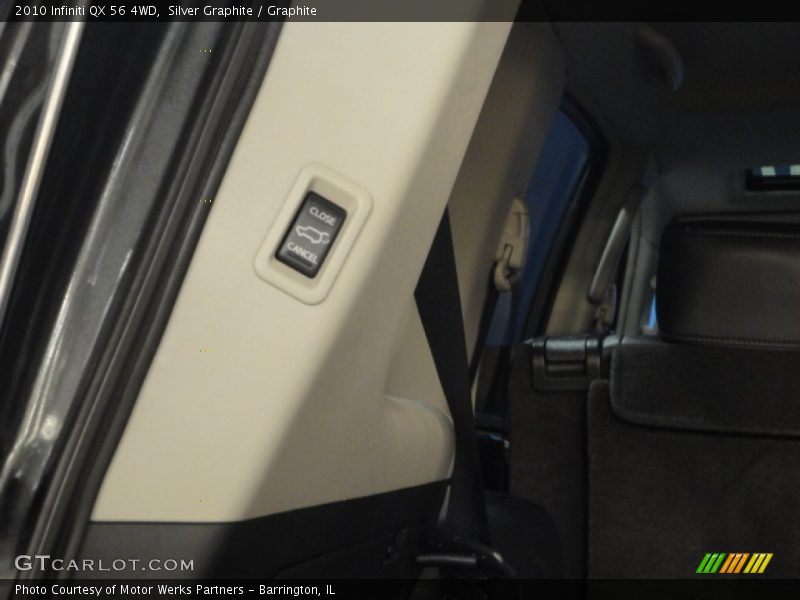 Silver Graphite / Graphite 2010 Infiniti QX 56 4WD