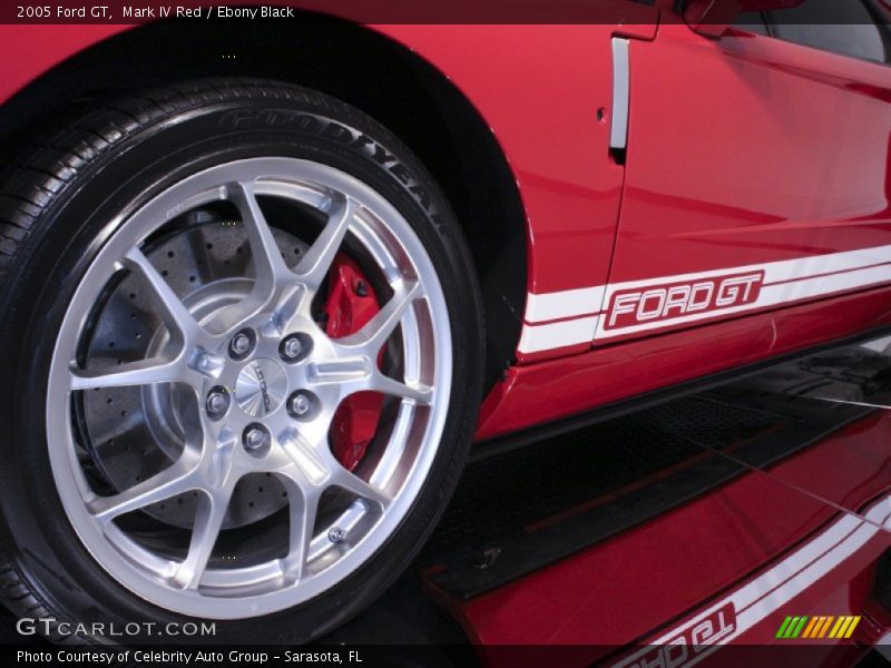 Mark IV Red / Ebony Black 2005 Ford GT