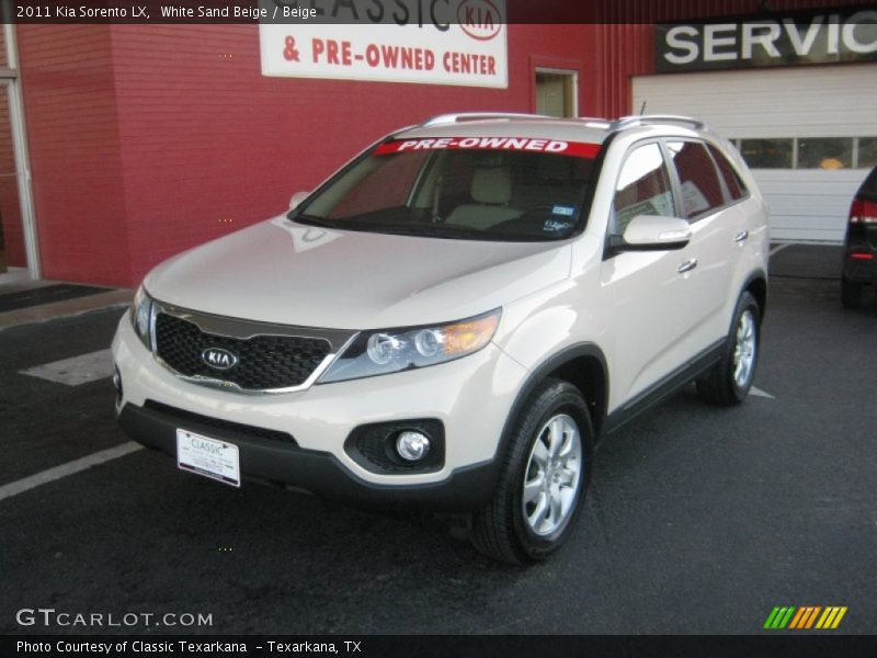 White Sand Beige / Beige 2011 Kia Sorento LX