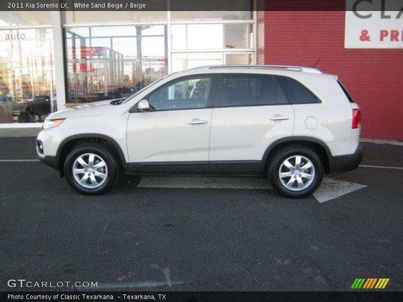White Sand Beige / Beige 2011 Kia Sorento LX