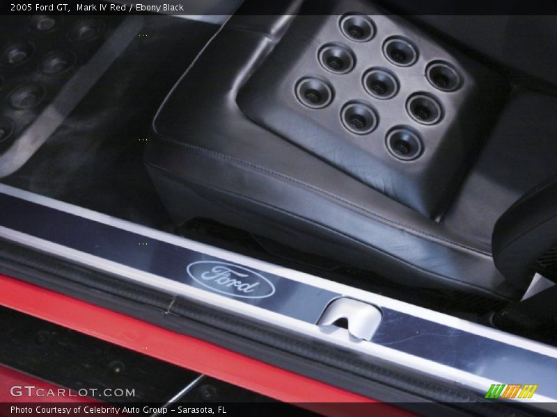 Mark IV Red / Ebony Black 2005 Ford GT
