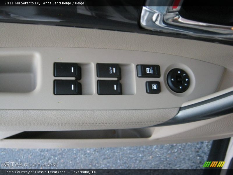 White Sand Beige / Beige 2011 Kia Sorento LX