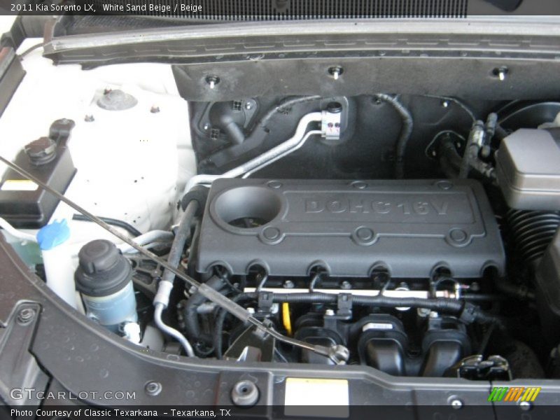 White Sand Beige / Beige 2011 Kia Sorento LX