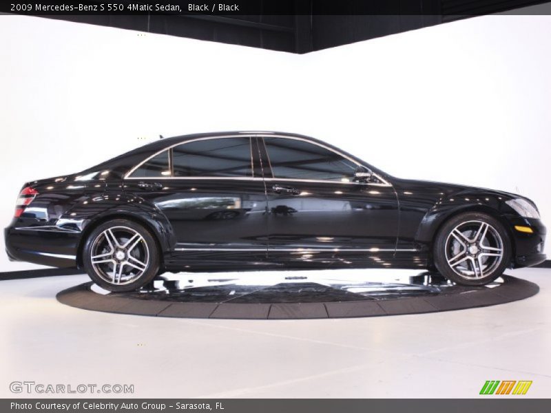 Black / Black 2009 Mercedes-Benz S 550 4Matic Sedan