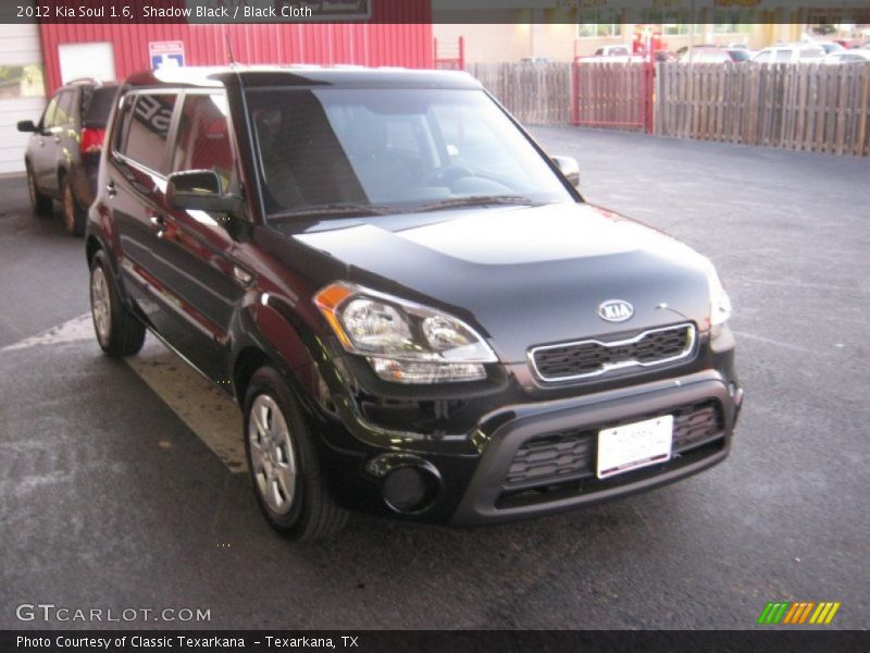 Shadow Black / Black Cloth 2012 Kia Soul 1.6