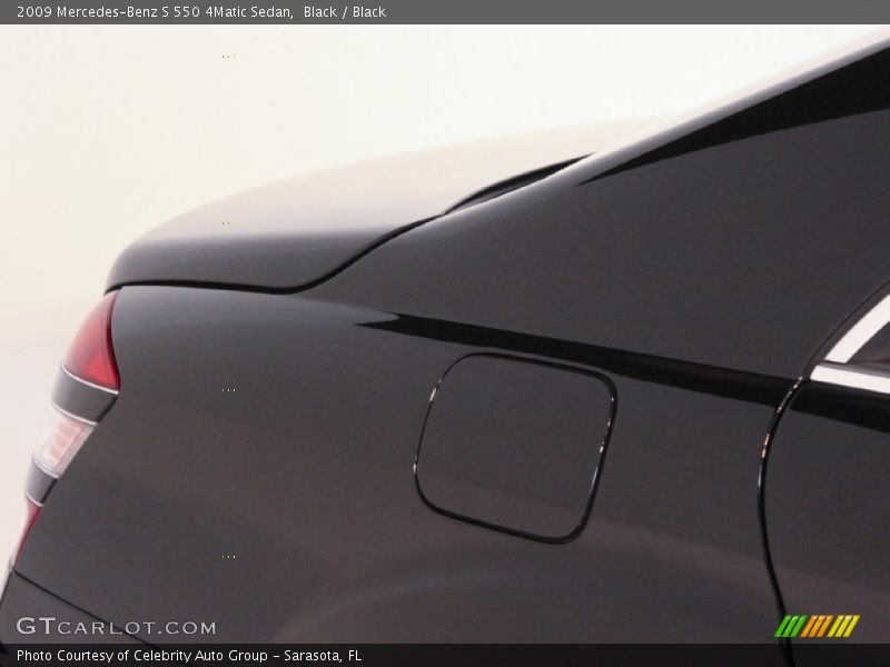 Black / Black 2009 Mercedes-Benz S 550 4Matic Sedan