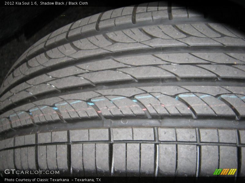 Shadow Black / Black Cloth 2012 Kia Soul 1.6