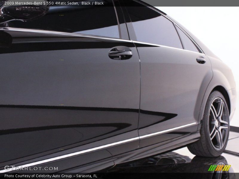 Black / Black 2009 Mercedes-Benz S 550 4Matic Sedan