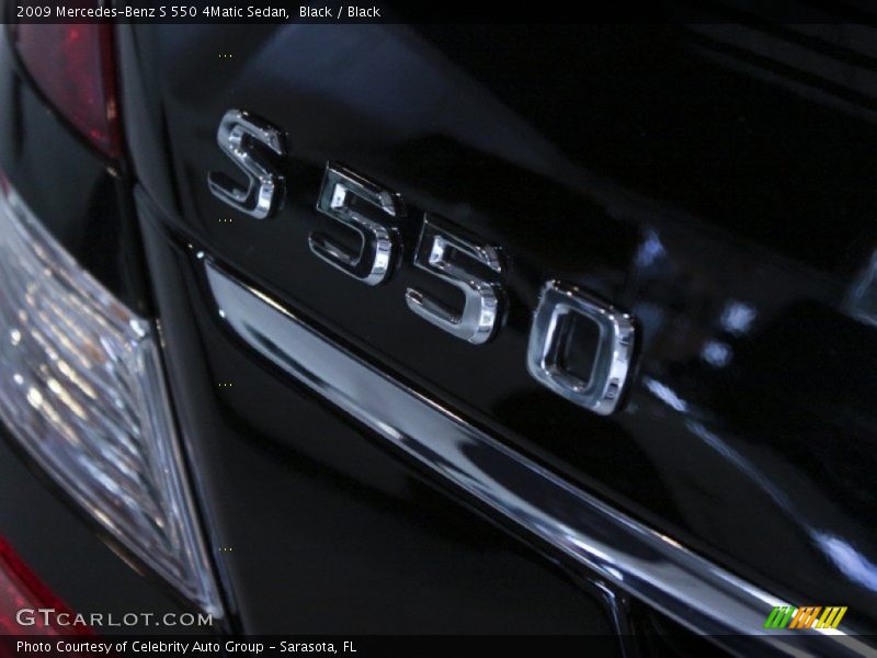  2009 S 550 4Matic Sedan Logo