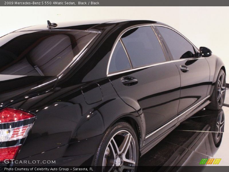 Black / Black 2009 Mercedes-Benz S 550 4Matic Sedan