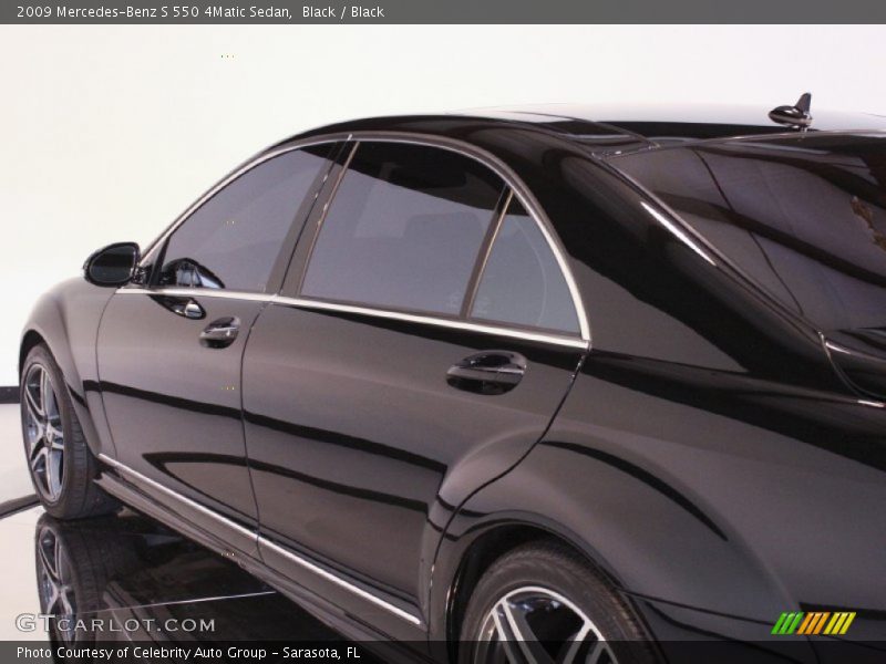 Black / Black 2009 Mercedes-Benz S 550 4Matic Sedan