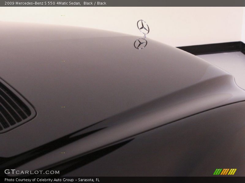 Black / Black 2009 Mercedes-Benz S 550 4Matic Sedan