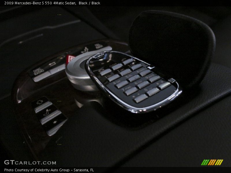 Black / Black 2009 Mercedes-Benz S 550 4Matic Sedan
