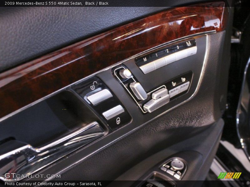 Black / Black 2009 Mercedes-Benz S 550 4Matic Sedan