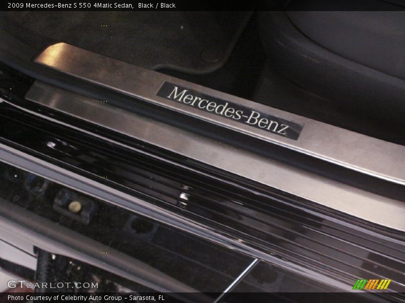 Black / Black 2009 Mercedes-Benz S 550 4Matic Sedan