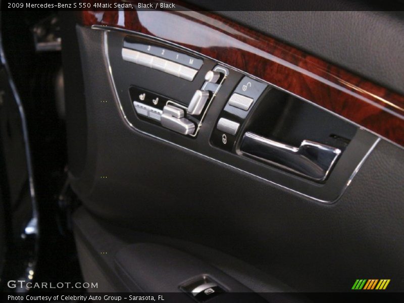 Black / Black 2009 Mercedes-Benz S 550 4Matic Sedan