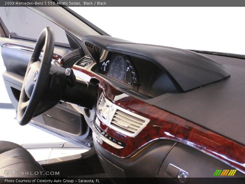 Black / Black 2009 Mercedes-Benz S 550 4Matic Sedan