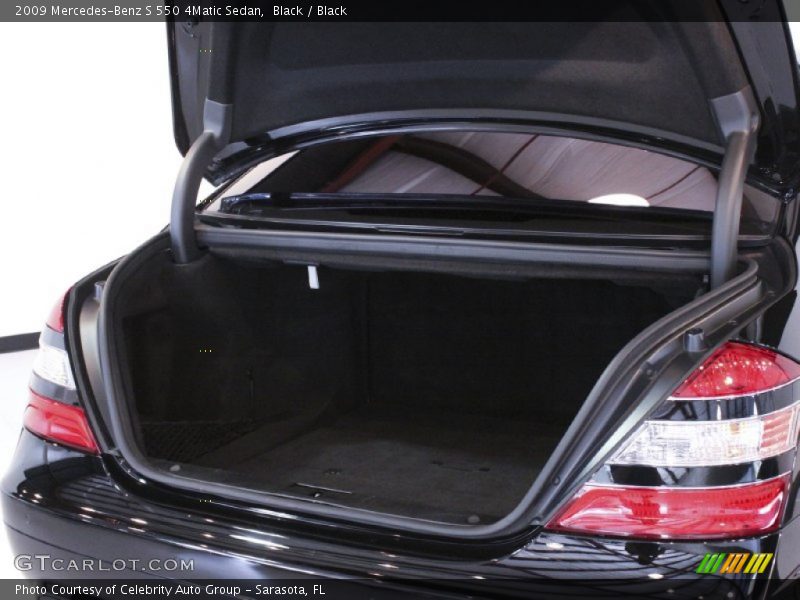 Black / Black 2009 Mercedes-Benz S 550 4Matic Sedan