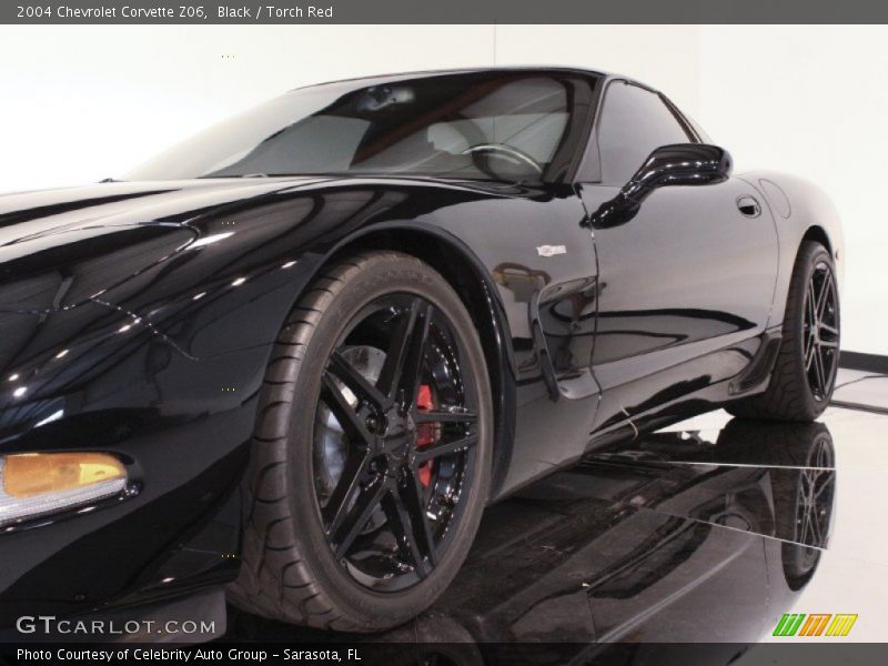 Black / Torch Red 2004 Chevrolet Corvette Z06